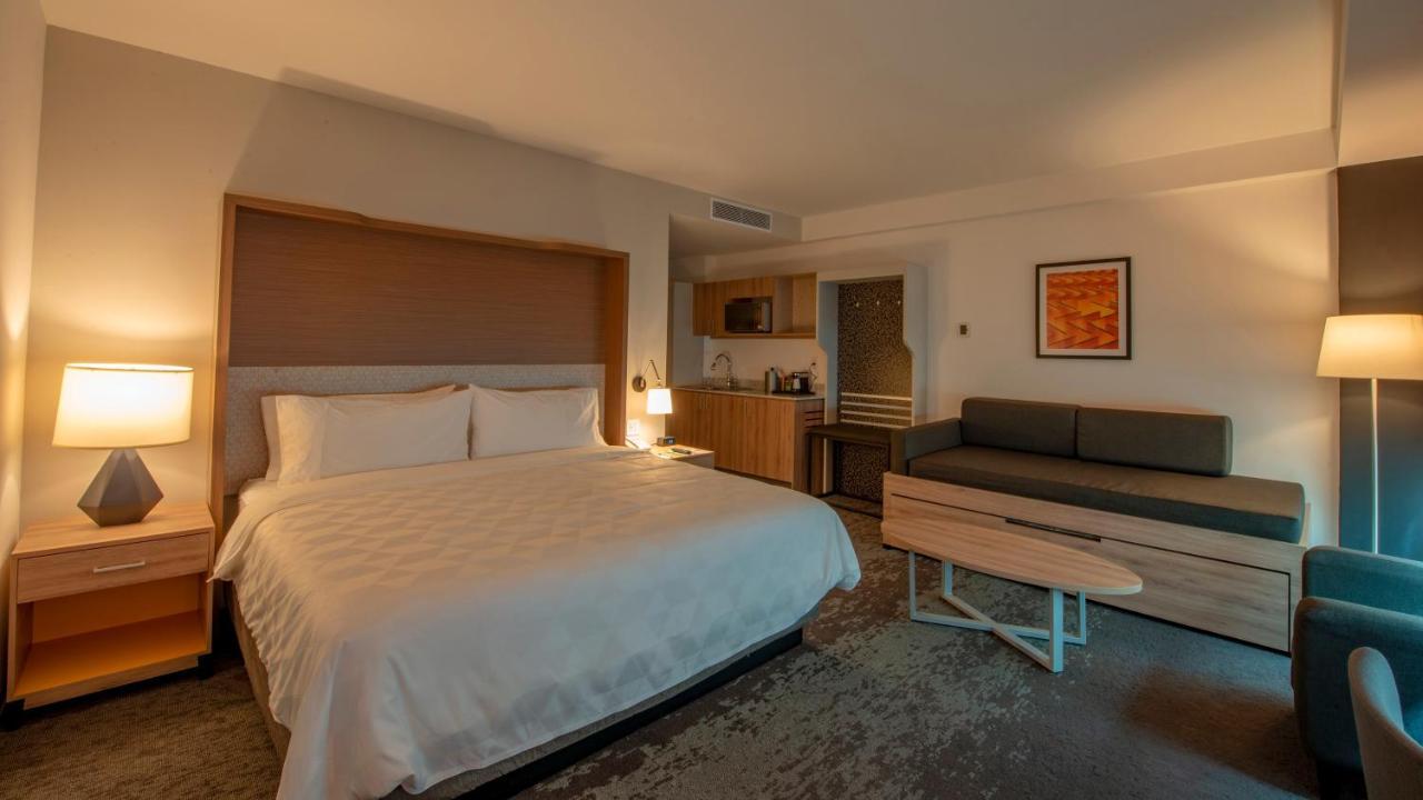 Holiday Inn & Suites - Merida La Isla By Ihg Esterno foto