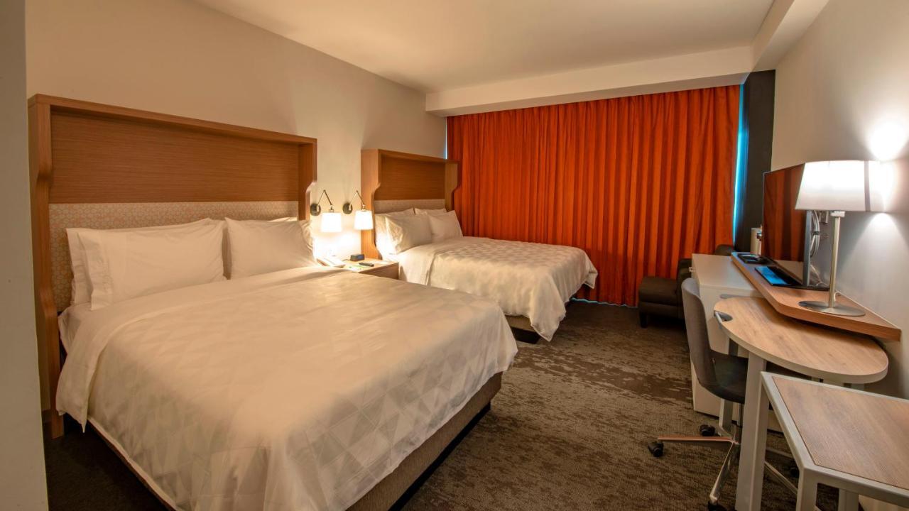 Holiday Inn & Suites - Merida La Isla By Ihg Esterno foto
