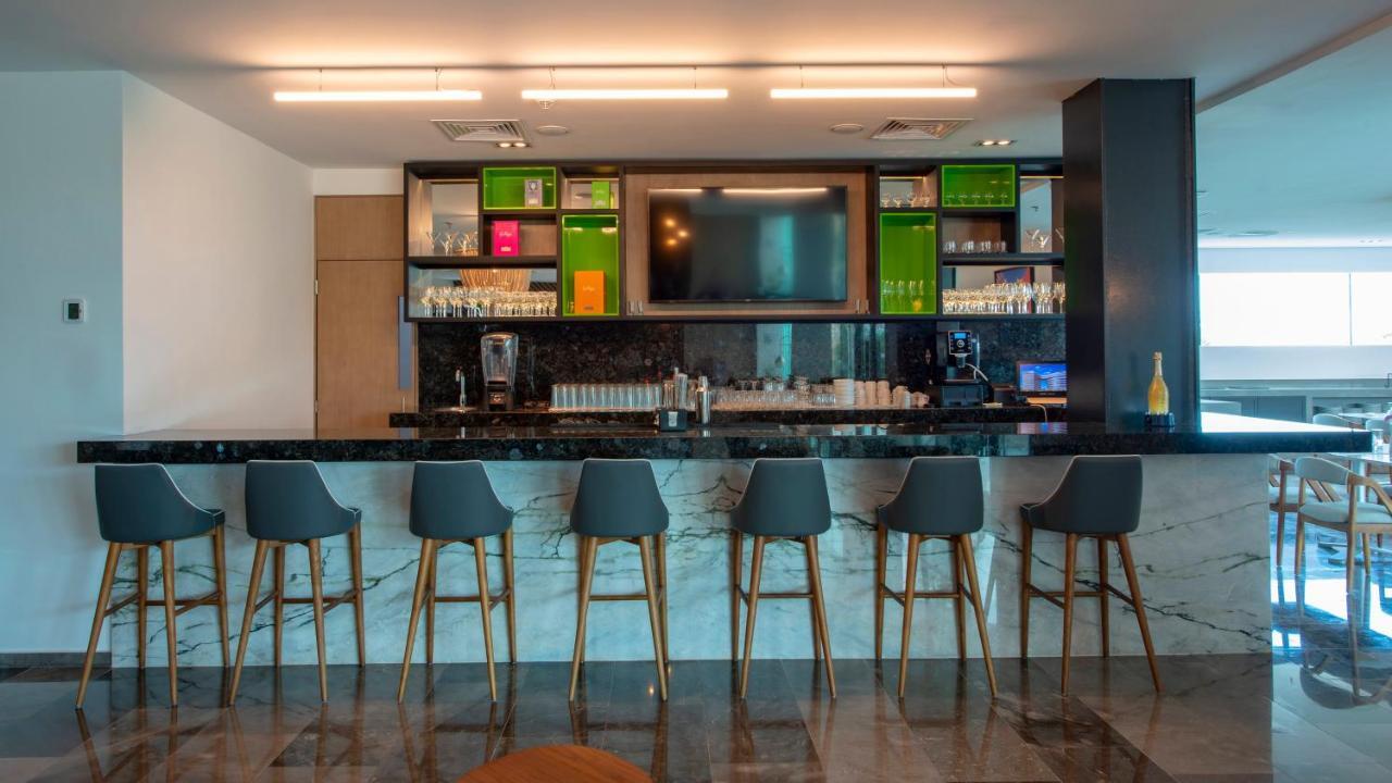 Holiday Inn & Suites - Merida La Isla By Ihg Esterno foto