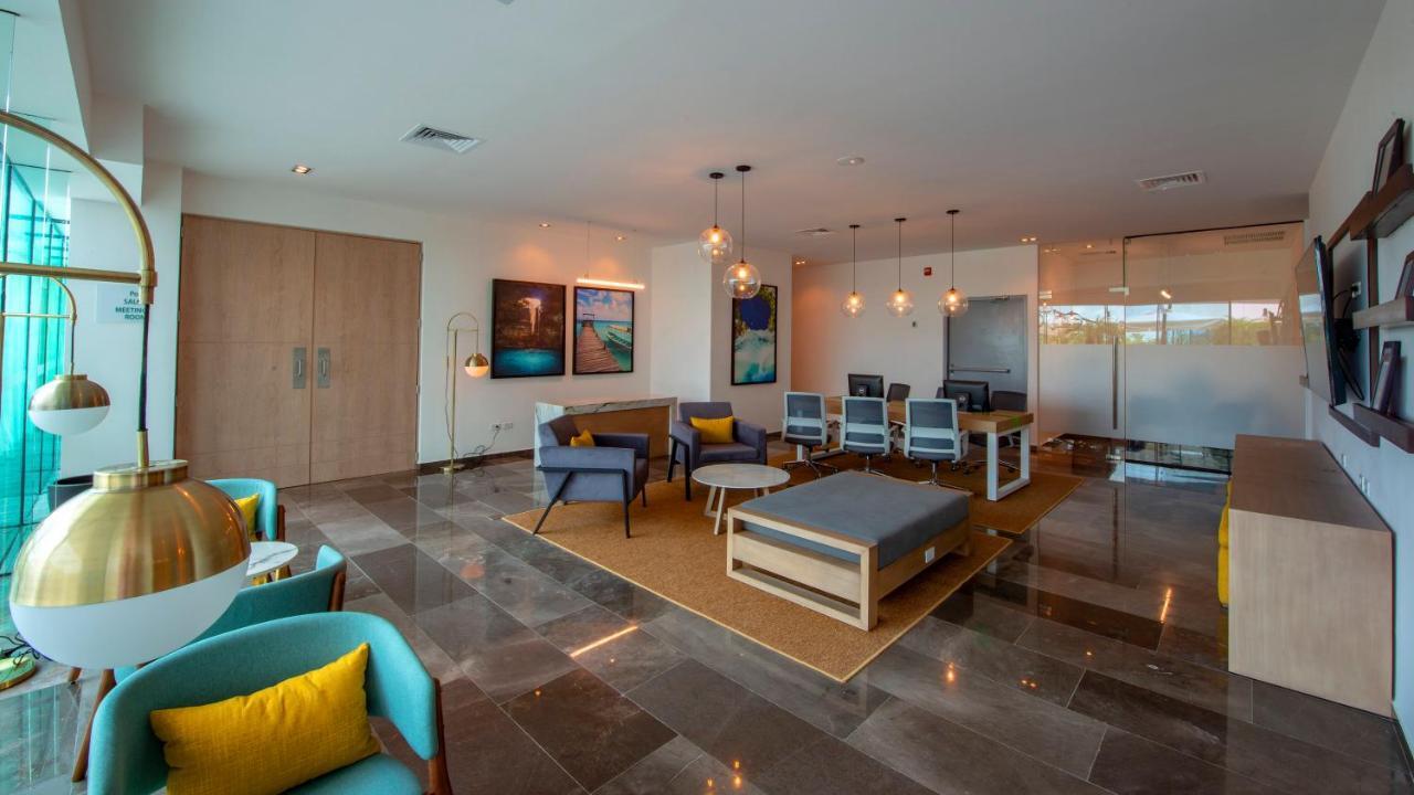 Holiday Inn & Suites - Merida La Isla By Ihg Esterno foto